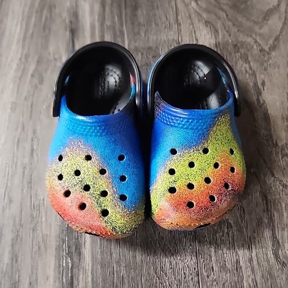 Crocs Unisex Children's Girl Boy Spray Dye Classic Clogs Multicolor US C5 - Picture 2 of 5